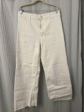 Zara Wide Leg Flare Jeans in Off-White